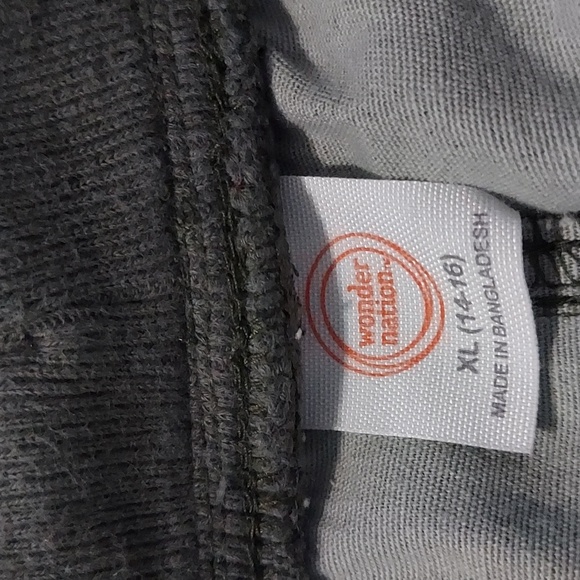 🏫 3 for $10 Boy's Camo Cargo Shorts - Picture 3 of 5